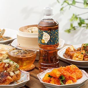 中華料理と烏龍茶